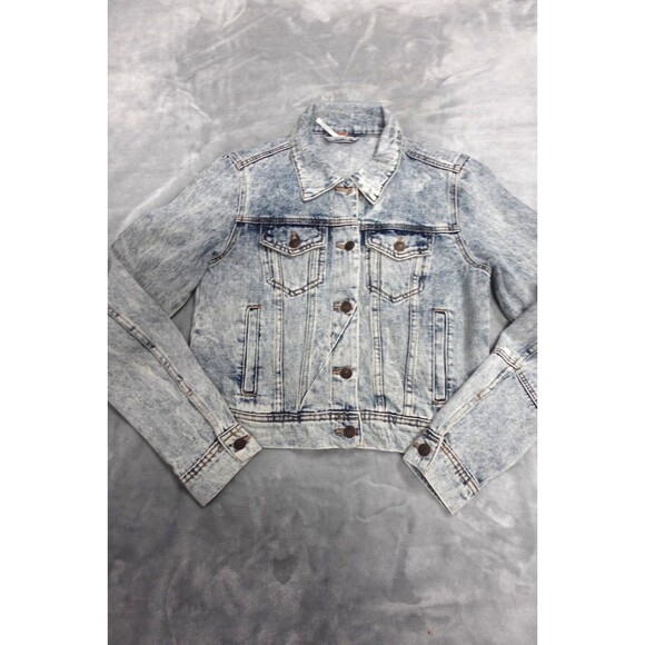Free People Womens Denim Jacket Size XS Cropped Blue Jean Button - Picture 3 of 6